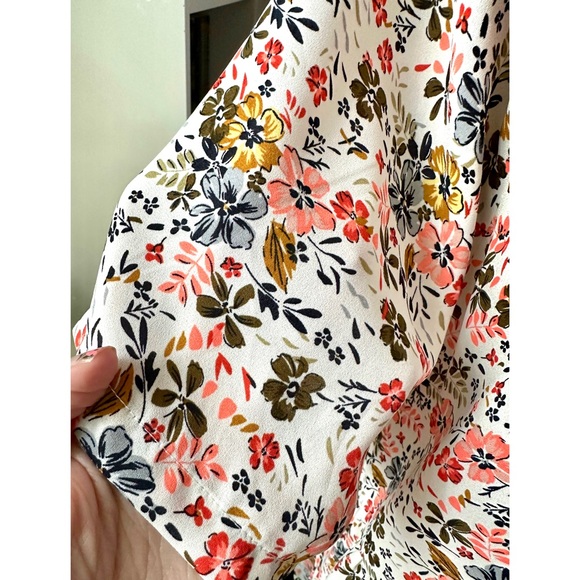 Loft Floral Tiered Top - Picture 5 of 12